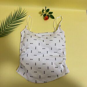 Miu Miao's top with suspenders white✌️🏝️☺️